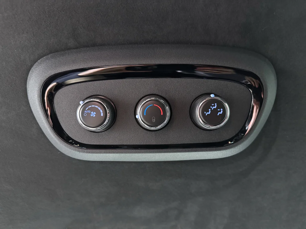 Used 2024 Dodge Durango - photo 28