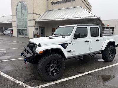 Used 2022 Jeep Gladiator - photo 1