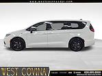 Used 2024 Chrysler Pacifica Select Minivan thumbnail 5