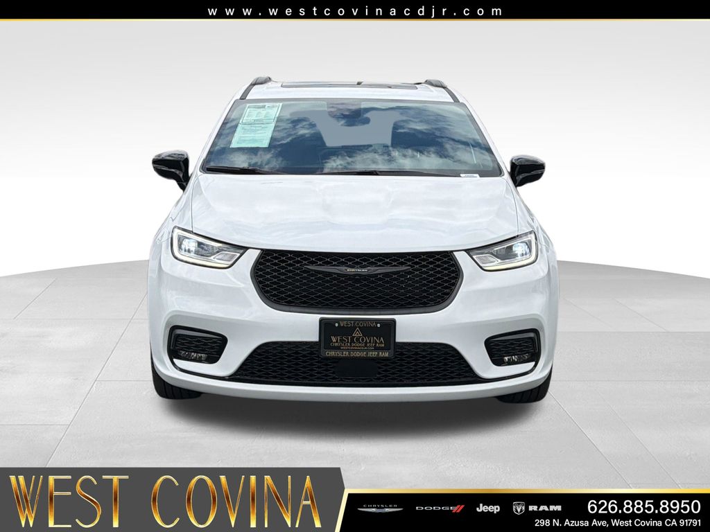 Used 2026 Chrysler Pacifica - photo 41