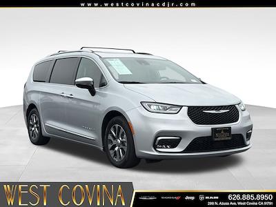 2023 Chrysler Pacifica FWD Minivan for sale #P8118 - photo 1