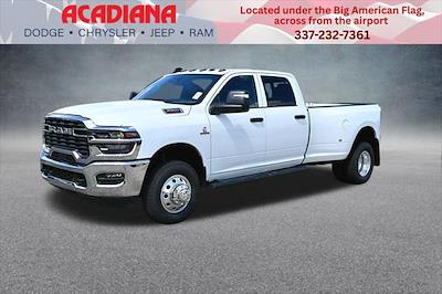 New 2026 Ram 3500 Tradesman Crew Cab 4x4 DRW Pickup for sale #506052 - photo 1
