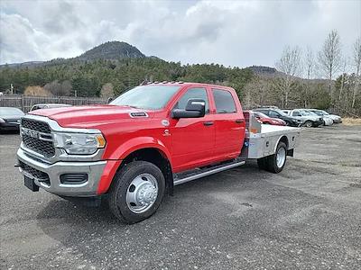 New 2024 Ram 5500 Tradesman Crew Cab 4x4 Flatbed Truck for sale #AAJ260 - photo 1