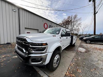 New 2026 Ram 5500 Crew Cab Flatbed Truck for sale #E1077 - photo 1