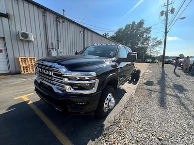 New 2025 Ram 3500 Big Horn Crew Cab 4x4 60 CA Cab Chassis for sale #J6408 - photo 1
