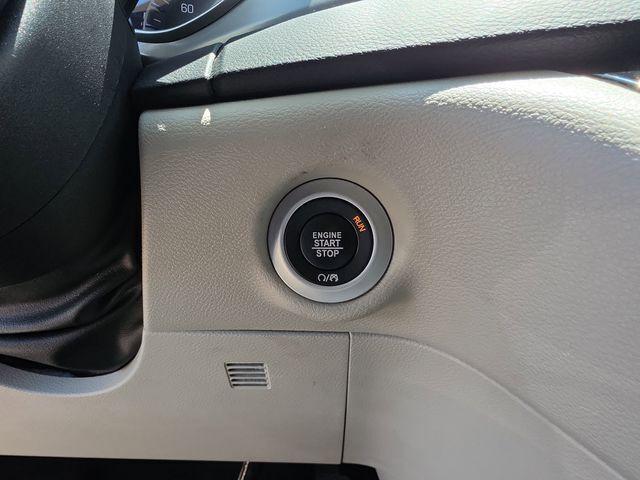 Used 2023 Chrysler Pacifica - photo 16