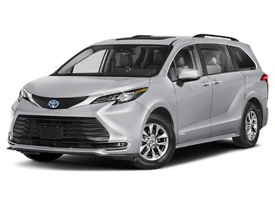Used 2022 Toyota Sienna - photo 1