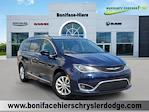 2018 Chrysler Pacifica FWD Minivan for sale #DF1250A - photo 1