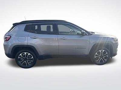 Used 2022 Jeep Compass - photo 1