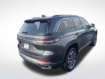 Used 2022 Jeep Grand Cherokee - photo 1