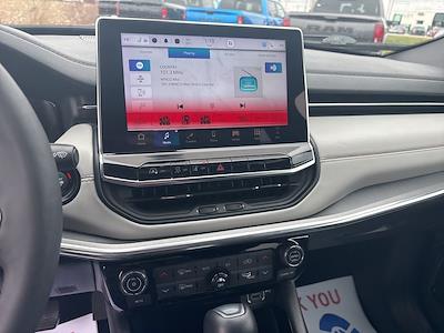 Used 2023 Jeep Compass - photo 1