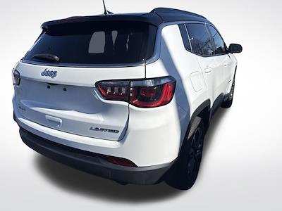 Used 2022 Jeep Compass - photo 1