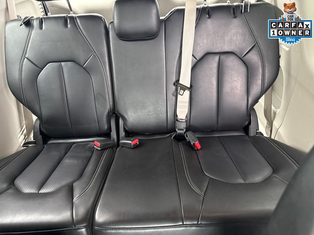 Used 2023 Chrysler Pacifica - photo 21