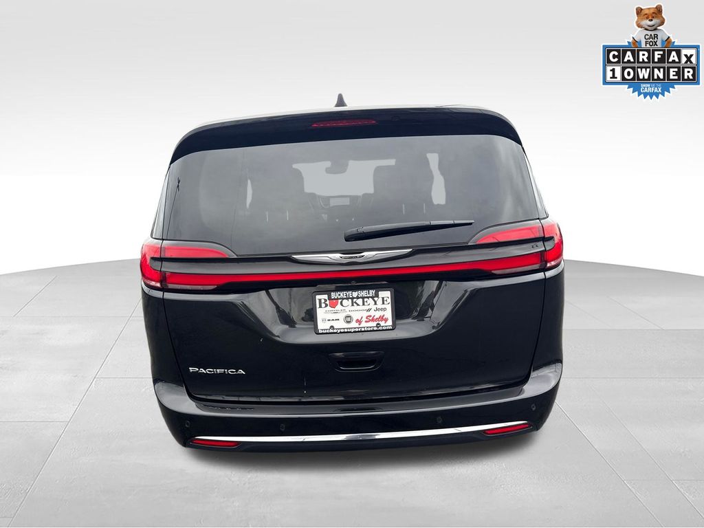 Used 2023 Chrysler Pacifica - photo 6