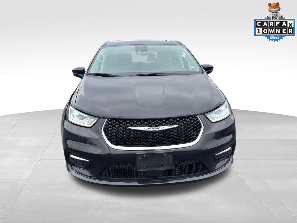 Used 2023 Chrysler Pacifica - photo 10