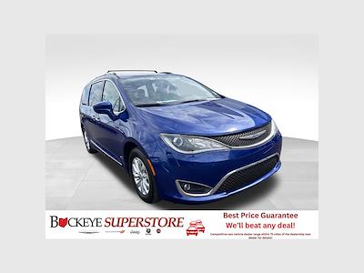 2019 Chrysler Pacifica FWD Minivan for sale #16682P - photo 1