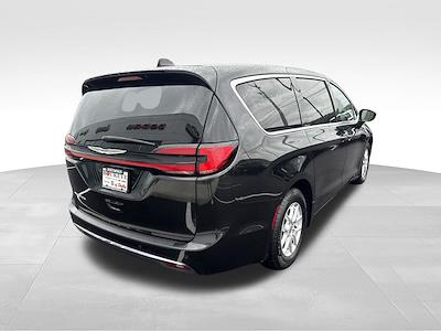 2023 Chrysler Pacifica FWD Minivan for sale #16707R - photo 2