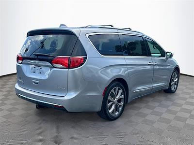 2020 Chrysler Pacifica FWD Minivan for sale #A12691 - photo 2