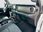 2020 Jeep Gladiator Crew Cab 4WD Pickup for sale #A12795 - photo 26