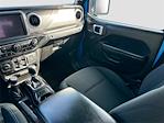 2021 Jeep Gladiator Crew Cab 4WD Pickup for sale #A12808 - photo 21