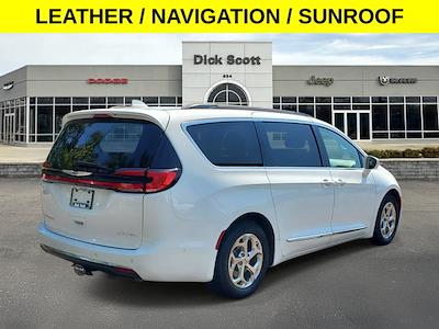 2022 Chrysler Pacifica FWD Minivan for sale #C27P004A - photo 2
