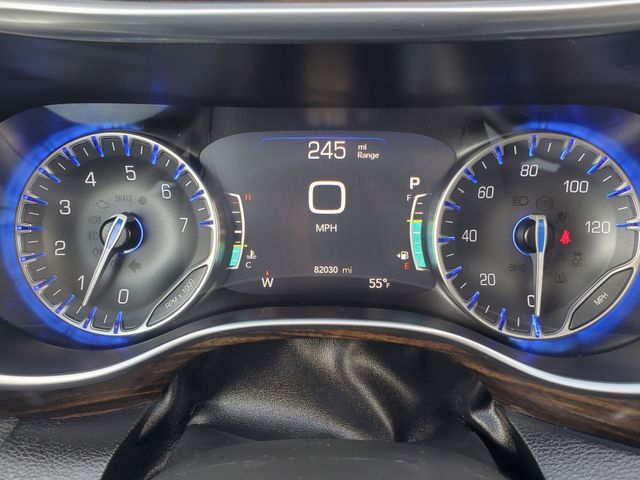 Used 2023 Chrysler Pacifica - photo 19