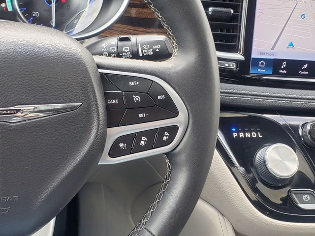 Used 2023 Chrysler Pacifica - photo 21