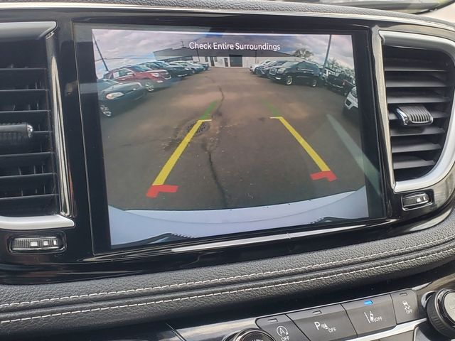 Used 2023 Chrysler Pacifica - photo 24