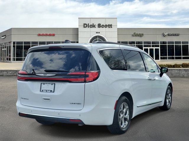 Used 2023 Chrysler Pacifica - photo 34