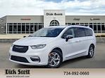 2023 Chrysler Pacifica FWD Minivan for sale #P20187 - photo 1