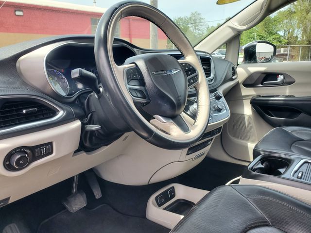 Used 2019 Chrysler Pacifica - photo 12