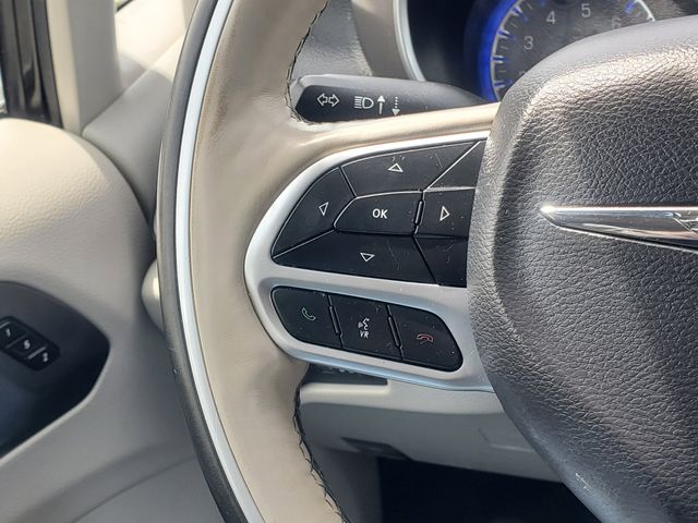 Used 2019 Chrysler Pacifica - photo 15