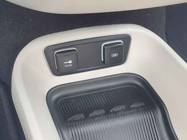 Used 2019 Chrysler Pacifica - photo 23