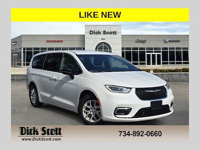 2026 Chrysler Pacifica FWD Minivan for sale #P20238 - photo 1