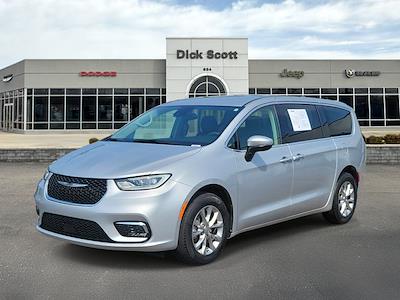 2023 Chrysler Pacifica AWD Minivan for sale #P20251 - photo 2