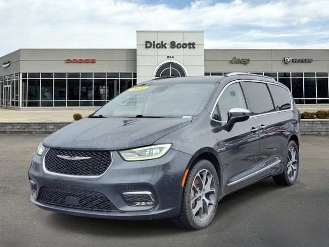 Used 2021 Chrysler Pacifica - photo 2
