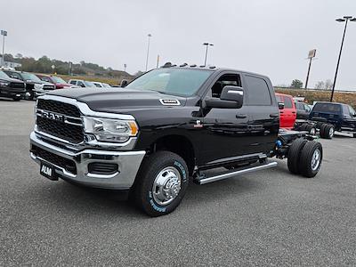 2024 Ram 3500 Crew Cab DRW 4x4 Cab Chassis