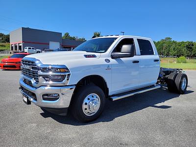 New 2025 Ram 3500 Tradesman Crew Cab 4x4 60 CA Cab Chassis for sale #SG535911 - photo 1