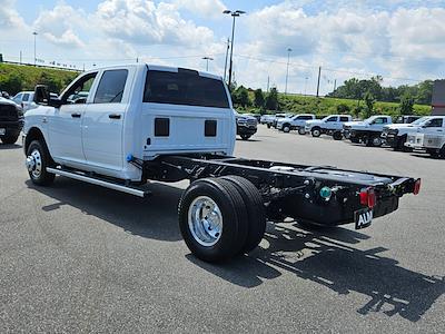 2025 Ram 3500 Crew Cab DRW 4x4 Cab Chassis for sale #SG535912 - photo 2