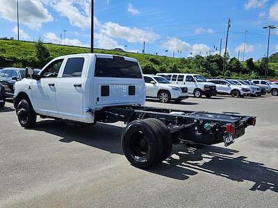 2025 Ram 3500 Crew Cab DRW 4x4 Cab Chassis for sale #SG535916 - photo 2