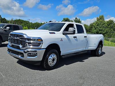 2025 Ram 3500 Crew Cab DRW 4x4 Pickup for sale #SG555093 - photo 1