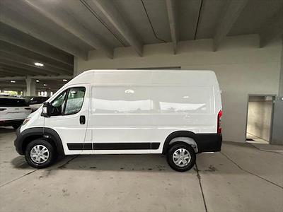 New 2025 Ram ProMaster 1500 High Roof Empty Cargo Van for sale #J5T500218 - photo 1