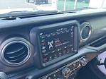 2020 Jeep Gladiator Crew Cab 4WD Pickup for sale #CU130559 - photo 9