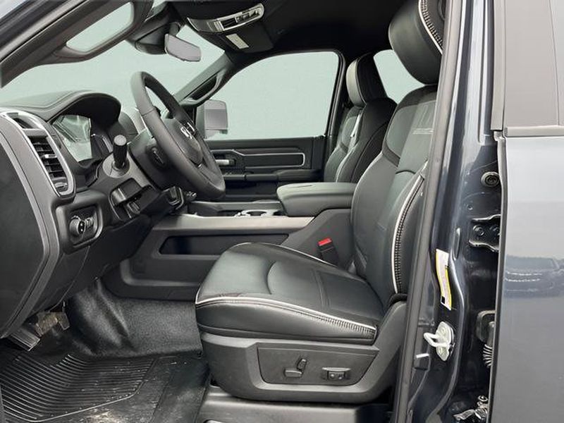 New 2026 Ram 3500 - photo 8