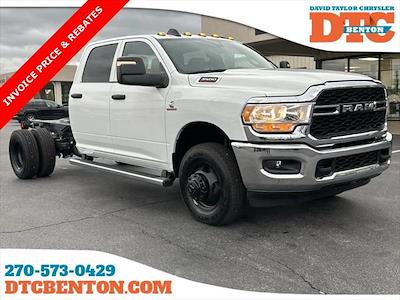 2024 Ram 3500 Crew Cab DRW 4x4, Cab Chassis for sale #263979 - photo 1