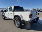 2021 Jeep Gladiator Crew Cab 4WD Pickup for sale #25F334A1A - photo 21