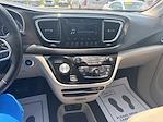 2018 Chrysler Pacifica FWD Minivan for sale #25J519B1 - photo 25