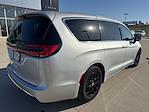 Used 2024 Chrysler Pacifica Touring L Minivan for sale #25P876 - photo 2