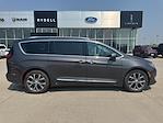 2017 Chrysler Pacifica FWD Minivan for sale #25R775B - photo 3