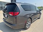 2017 Chrysler Pacifica FWD Minivan for sale #25R775B - photo 2